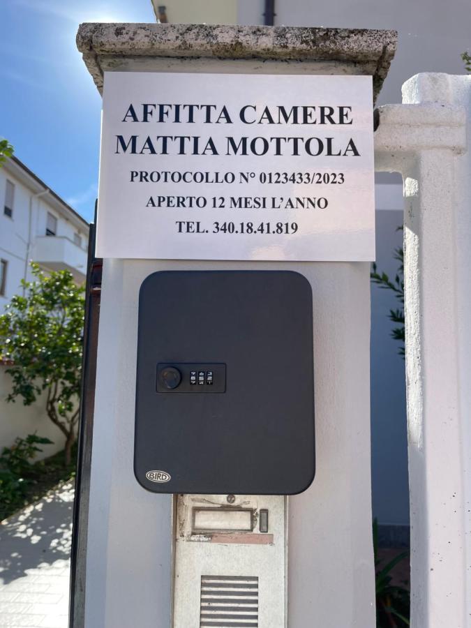 Affitta Camere Di Mattia Self Check In Fiumicino Exterior photo